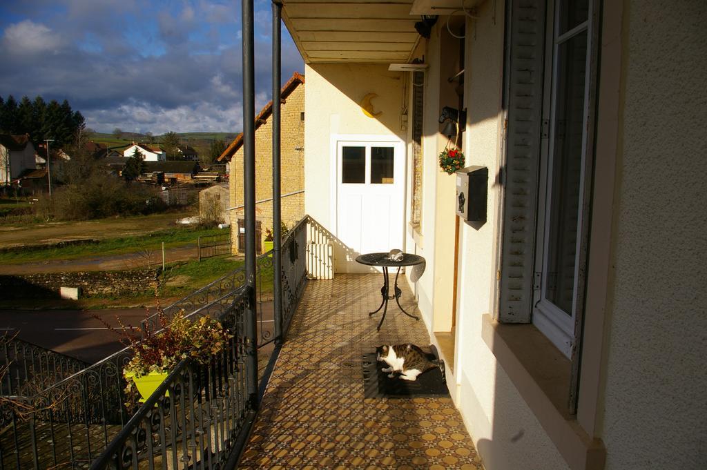 Chambres Au Logis Des Acacias Le Puley Экстерьер фото